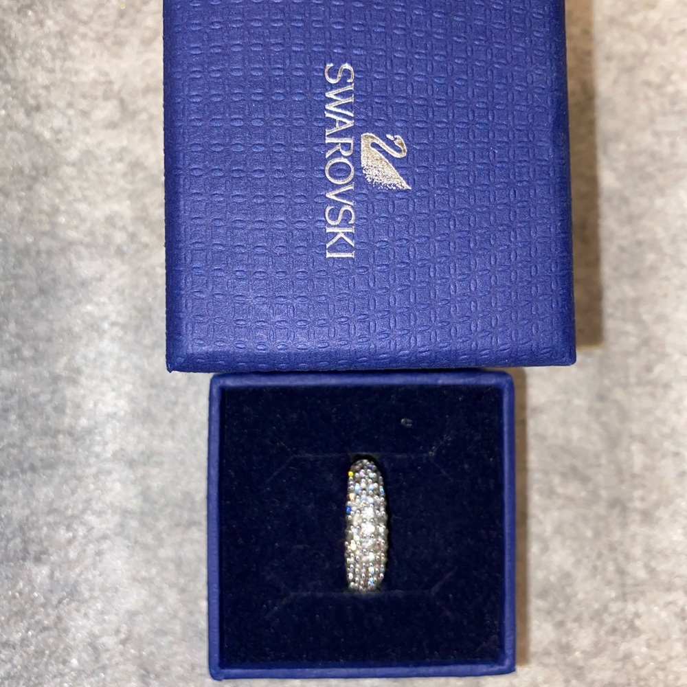 Swarovski Ring - Size 7